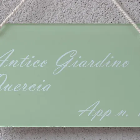 Antico Giardino - Lory Apartmán *