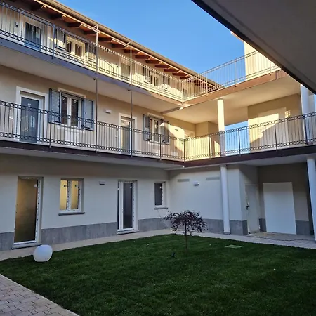 Antico Giardino - Lory * Busto Arsizio
